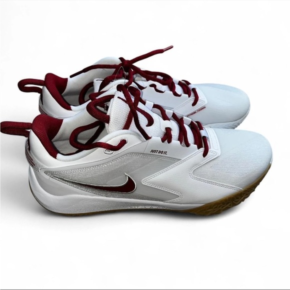 Brand New Nike HyperAce 3 SIZE 10.5